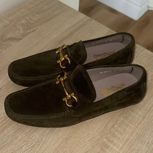 Salvatore Ferragamo | Shoes | Salvatore Ferragamo Olive  display picture 3